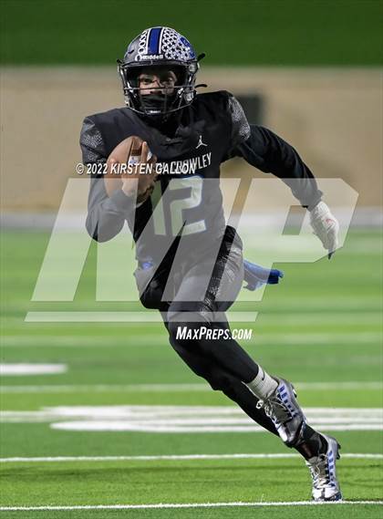 Thumbnail 3 in North Crowley vs. Timber Creek (UIL 6A D1 Bi-District) photogallery.