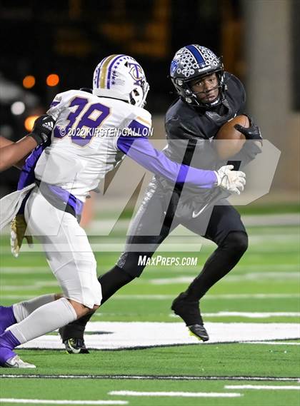 Thumbnail 2 in North Crowley vs. Timber Creek (UIL 6A D1 Bi-District) photogallery.
