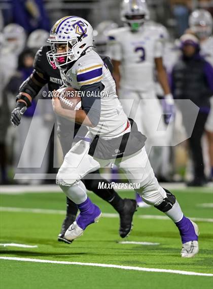 Thumbnail 3 in North Crowley vs. Timber Creek (UIL 6A D1 Bi-District) photogallery.