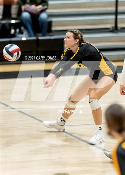 Thumbnail 1 in Whitney @ Del Oro photogallery.