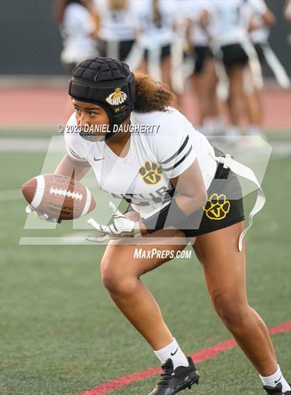 Thumbnail 3 in Ventura @ Redondo Union photogallery.
