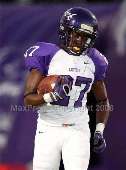 Thumbnail 1 in Lufkin @ Conroe photogallery.