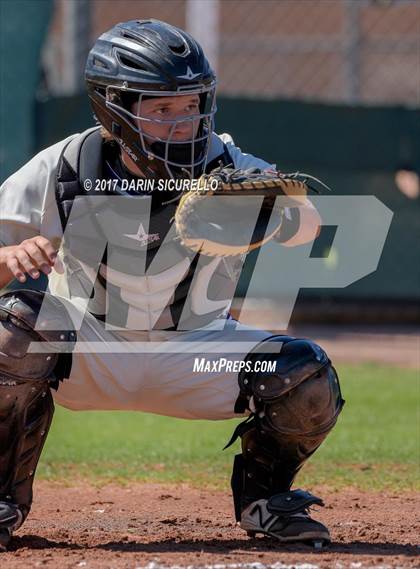 Thumbnail 1 in Red Mountain vs. Franklin (Bob Everett Classic) photogallery.