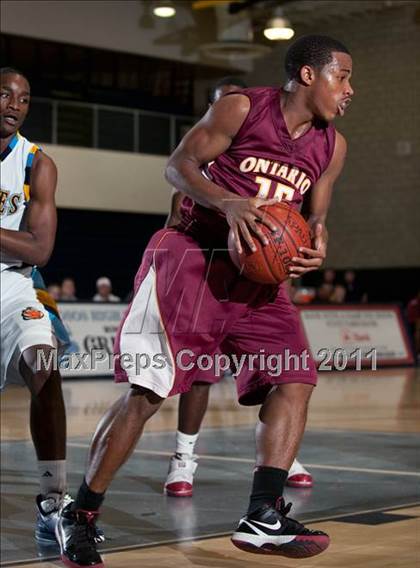 Thumbnail 3 in Ontario vs Los Osos (I Have a Dream Classic) photogallery.