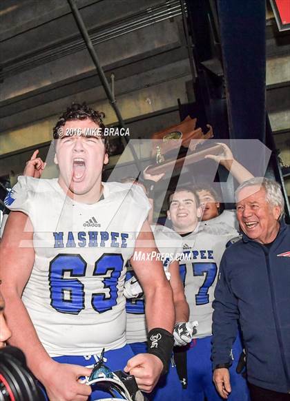 Thumbnail 3 in Mashpee vs. Wahconah Regional (MIAA Division 4 Final) photogallery.