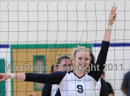 Thumbnail 2 in Great Oak vs. Xavier College Prep (2010 Durango Fall Classic) photogallery.