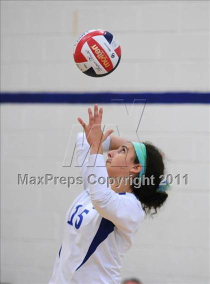 Thumbnail 1 in Great Oak vs. Xavier College Prep (2010 Durango Fall Classic) photogallery.