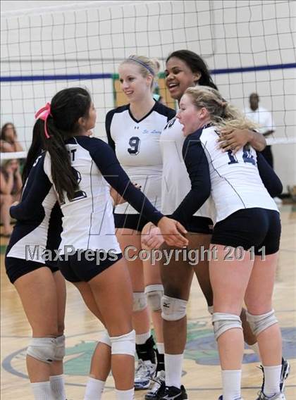 Thumbnail 1 in Great Oak vs. Xavier College Prep (2010 Durango Fall Classic) photogallery.