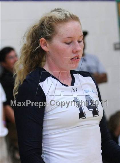 Thumbnail 1 in Great Oak vs. Xavier College Prep (2010 Durango Fall Classic) photogallery.