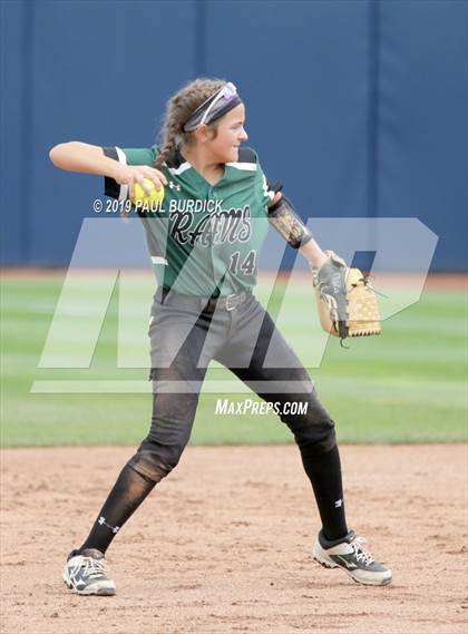 Thumbnail 3 in Hazleton vs. Central Dauphin (PIAA 6A State Championship) photogallery.