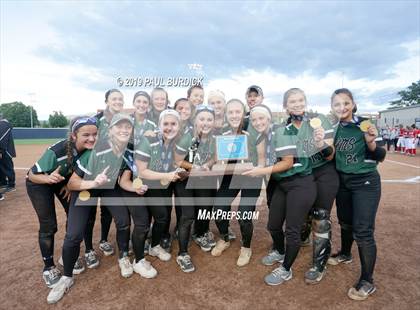Thumbnail 2 in Hazleton vs. Central Dauphin (PIAA 6A State Championship) photogallery.