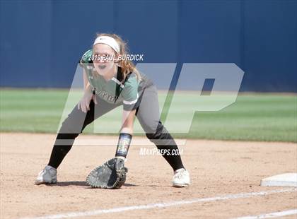 Thumbnail 2 in Hazleton vs. Central Dauphin (PIAA 6A State Championship) photogallery.