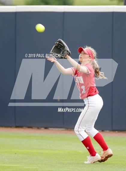 Thumbnail 2 in Hazleton vs. Central Dauphin (PIAA 6A State Championship) photogallery.