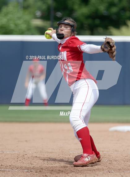 Thumbnail 3 in Hazleton vs. Central Dauphin (PIAA 6A State Championship) photogallery.