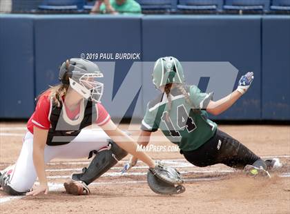 Thumbnail 2 in Hazleton vs. Central Dauphin (PIAA 6A State Championship) photogallery.