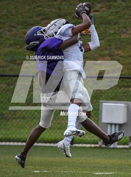 Thumbnail 1 in Clover at Northwestern (Scrimmage) photogallery.