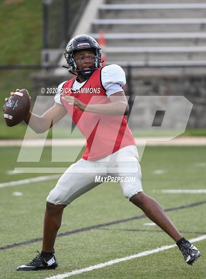 Thumbnail 2 in Clover at Northwestern (Scrimmage) photogallery.