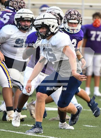 Thumbnail 1 in Clover at Northwestern (Scrimmage) photogallery.