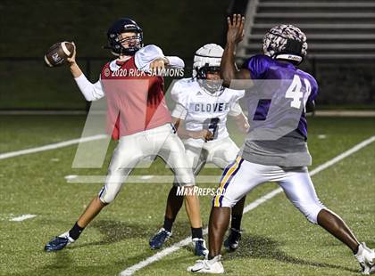 Thumbnail 1 in Clover at Northwestern (Scrimmage) photogallery.