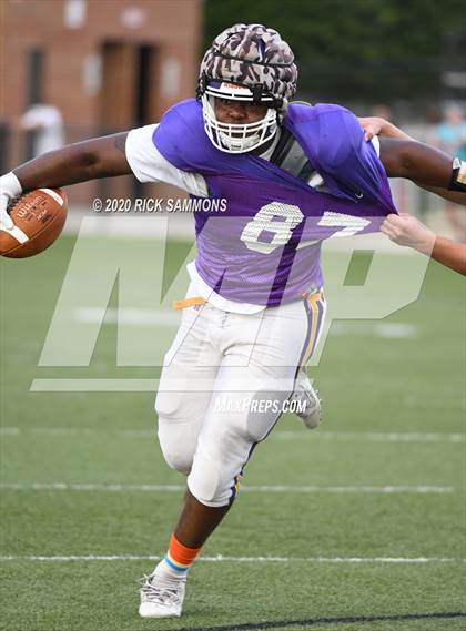 Thumbnail 1 in Clover at Northwestern (Scrimmage) photogallery.