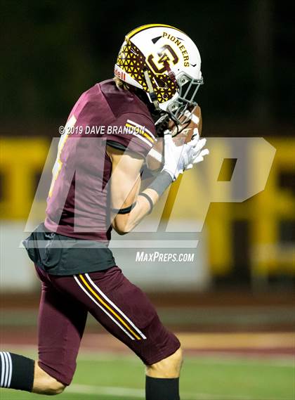 Thumbnail 1 in Simi Valley vs. Norte Vista (CIF SS D10 Quarterfinal) photogallery.