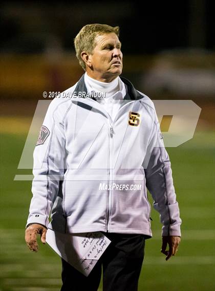 Thumbnail 2 in Simi Valley vs. Norte Vista (CIF SS D10 Quarterfinal) photogallery.