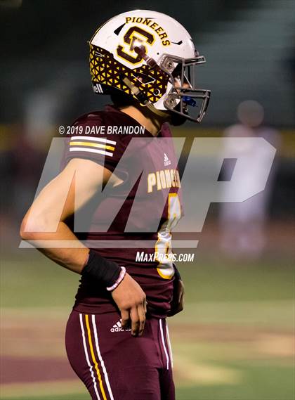Thumbnail 3 in Simi Valley vs. Norte Vista (CIF SS D10 Quarterfinal) photogallery.