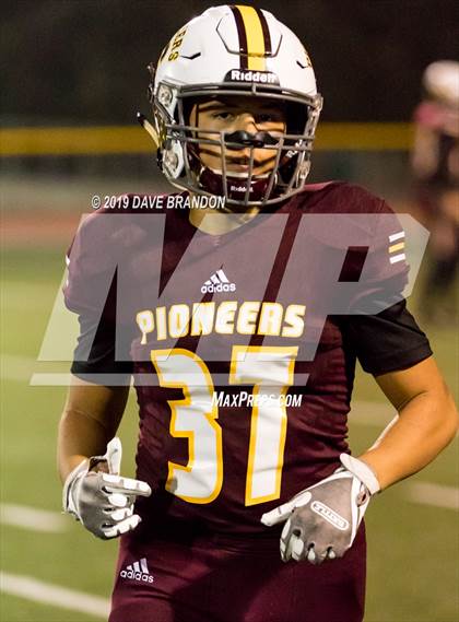 Thumbnail 1 in Simi Valley vs. Norte Vista (CIF SS D10 Quarterfinal) photogallery.