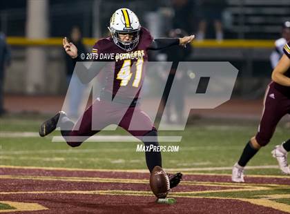 Thumbnail 3 in Simi Valley vs. Norte Vista (CIF SS D10 Quarterfinal) photogallery.