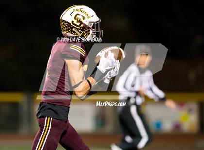 Thumbnail 3 in Simi Valley vs. Norte Vista (CIF SS D10 Quarterfinal) photogallery.