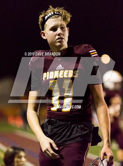 Thumbnail 1 in Simi Valley vs. Norte Vista (CIF SS D10 Quarterfinal) photogallery.