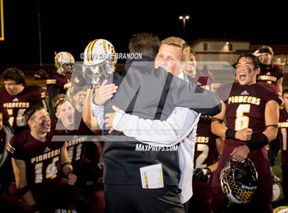 Thumbnail 3 in Simi Valley vs. Norte Vista (CIF SS D10 Quarterfinal) photogallery.