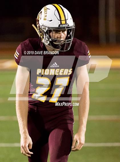 Thumbnail 1 in Simi Valley vs. Norte Vista (CIF SS D10 Quarterfinal) photogallery.