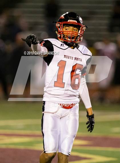 Thumbnail 1 in Simi Valley vs. Norte Vista (CIF SS D10 Quarterfinal) photogallery.