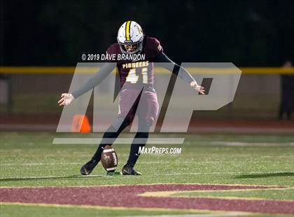 Thumbnail 1 in Simi Valley vs. Norte Vista (CIF SS D10 Quarterfinal) photogallery.