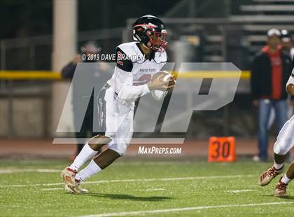 Thumbnail 1 in Simi Valley vs. Norte Vista (CIF SS D10 Quarterfinal) photogallery.