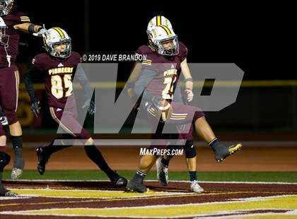 Thumbnail 1 in Simi Valley vs. Norte Vista (CIF SS D10 Quarterfinal) photogallery.