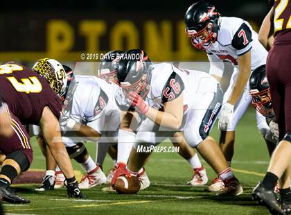 Thumbnail 3 in Simi Valley vs. Norte Vista (CIF SS D10 Quarterfinal) photogallery.