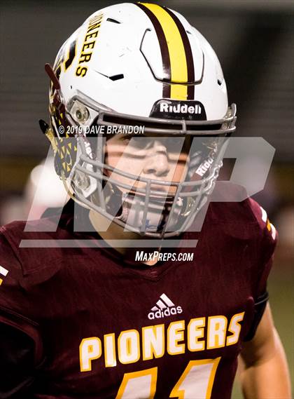 Thumbnail 3 in Simi Valley vs. Norte Vista (CIF SS D10 Quarterfinal) photogallery.
