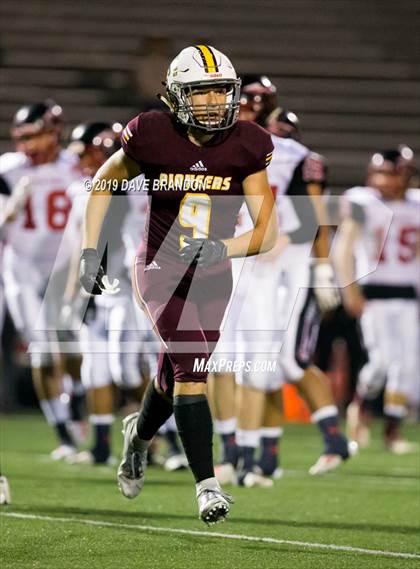 Thumbnail 2 in Simi Valley vs. Norte Vista (CIF SS D10 Quarterfinal) photogallery.