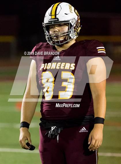 Thumbnail 2 in Simi Valley vs. Norte Vista (CIF SS D10 Quarterfinal) photogallery.
