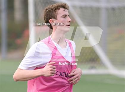 Thumbnail 3 in Laguna Hills vs. Sage Hill (Hawks Invitational) photogallery.