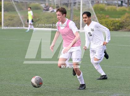Thumbnail 3 in Laguna Hills vs. Sage Hill (Hawks Invitational) photogallery.