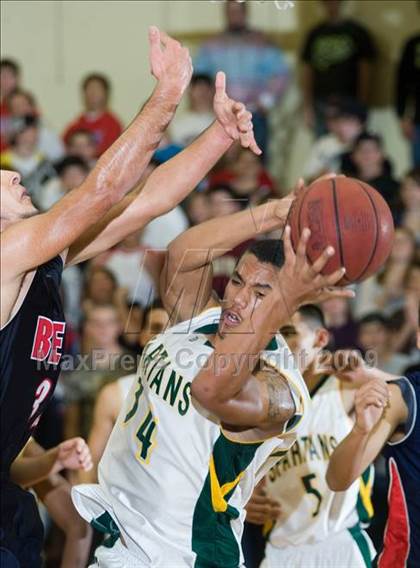 Thumbnail 3 in Beyer @ Davis photogallery.