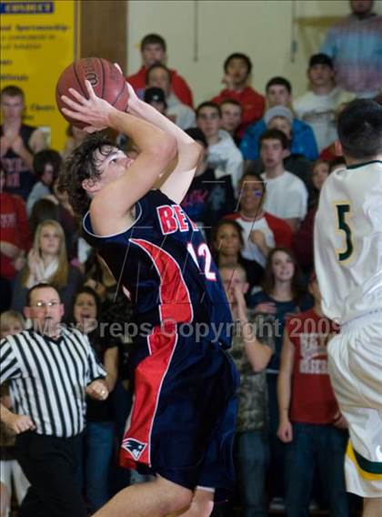 Thumbnail 2 in Beyer @ Davis photogallery.