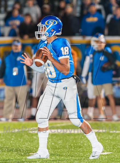 Thumbnail 1 in Del Oro vs. Serra (CIF NorCal Regional D1 Final) photogallery.