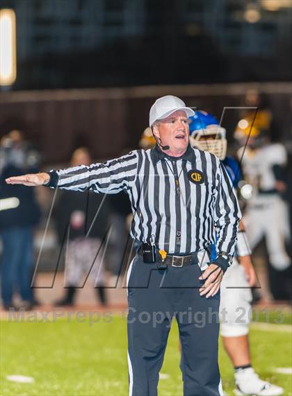 Thumbnail 2 in Del Oro vs. Serra (CIF NorCal Regional D1 Final) photogallery.