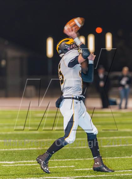 Thumbnail 1 in Del Oro vs. Serra (CIF NorCal Regional D1 Final) photogallery.