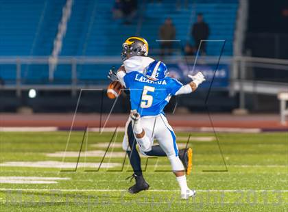 Thumbnail 3 in Del Oro vs. Serra (CIF NorCal Regional D1 Final) photogallery.