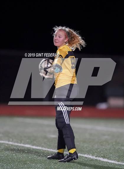 Thumbnail 2 in Miramonte vs. Sir Francis Drake (CIF NCS D3 Quarterfinal) photogallery.